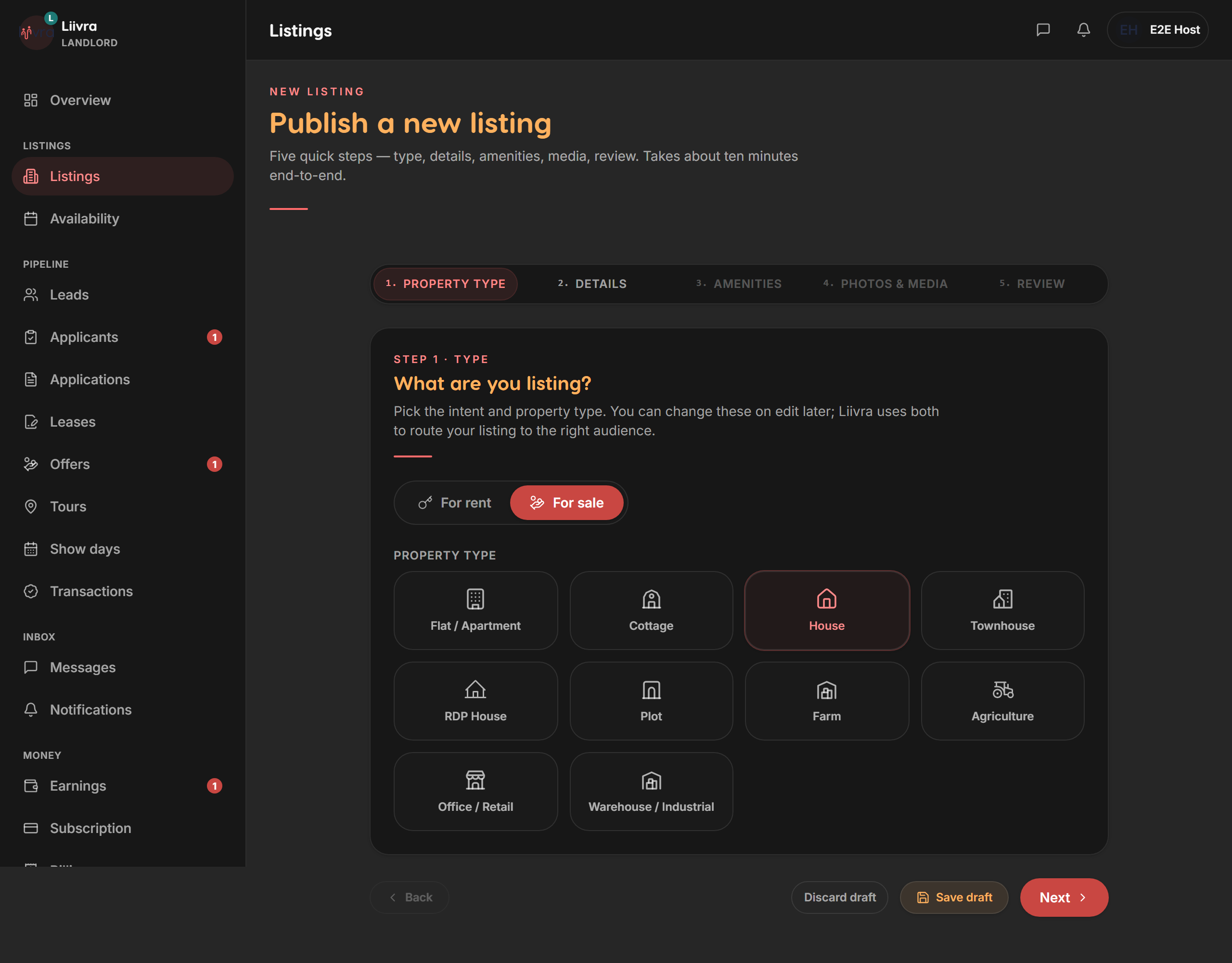 Wizard step 1 — Liivra web (dark)